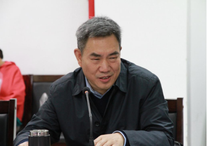 校党委副书记杨立志 校党委副书记杨立志